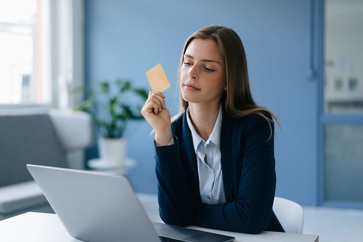 Credit Card Balances and Their Impact: How Clearing Debt Boosts Your Score
